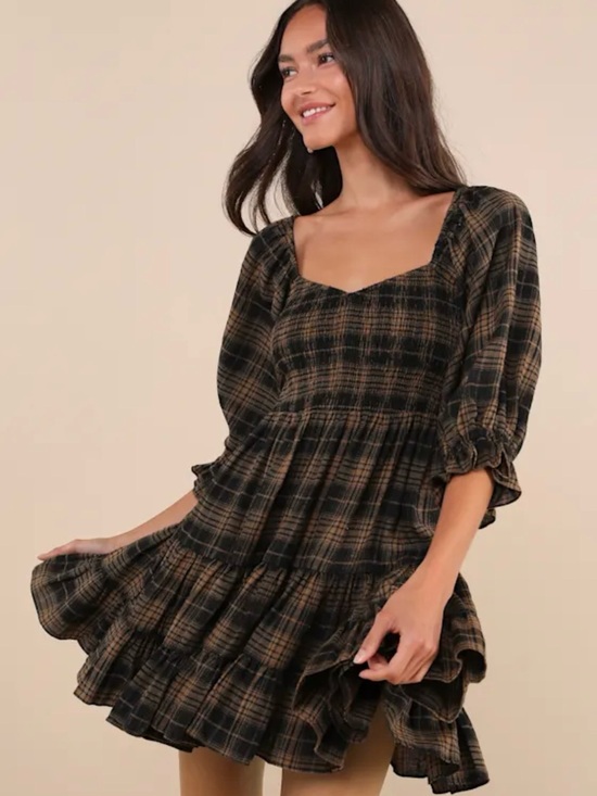 Lulus Dresses & Skirts - Plaid puff sleeve tiered mini dress
